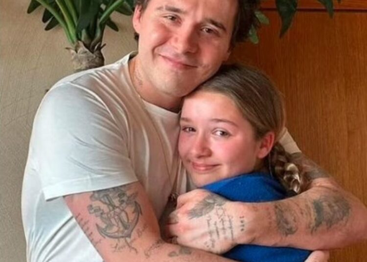 Dedikimi i motrës për Brooklyn ndez shpresat për pajtim në familjen Beckham!