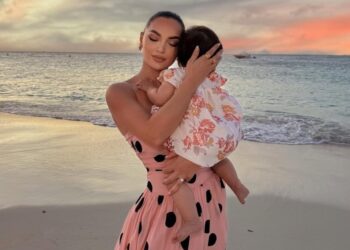 Duhet ta lexojmë patjetër këtë rrëfim të Samantës për periudhën postpartum!