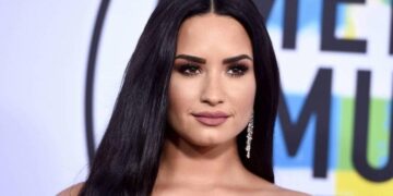 “Jam më e lumtur se kurrë”, rikthimi që flet për një Demi Lovato të re!