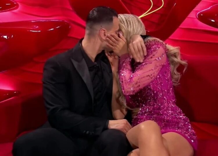 Puthja me Mateon që vulosi marrëdhënien, reagon familja e Brikenës!