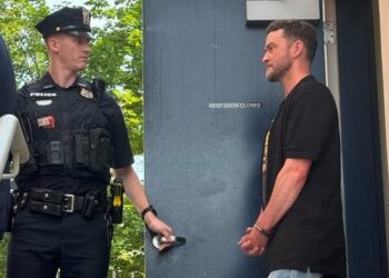Nga një “martini” te një natë në komisariat, momenti i arrestimit që tronditi imazhin e Justin Timberlake!